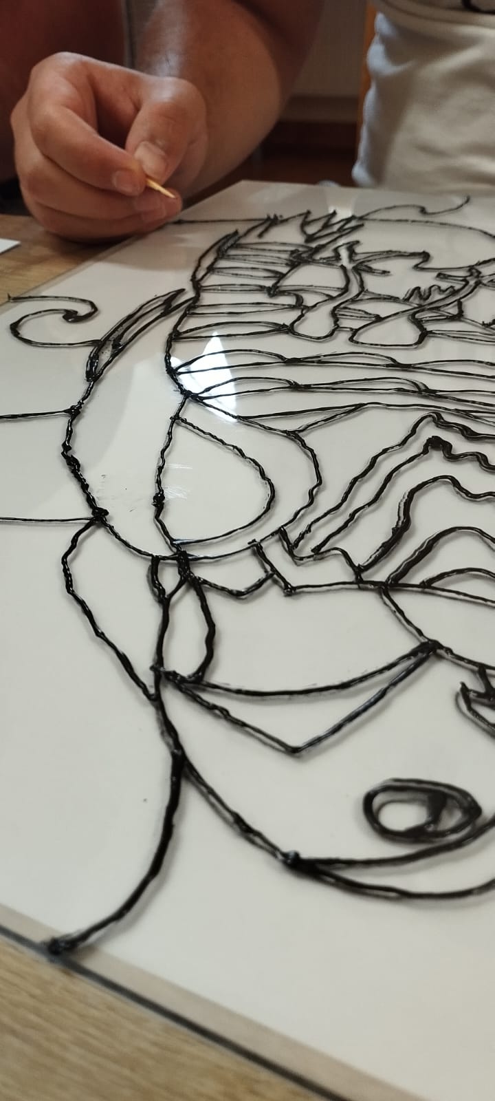 konturowanie witrażu