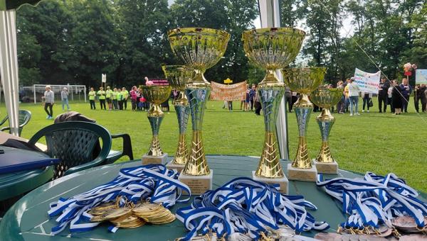 medale i puchary mityngowe